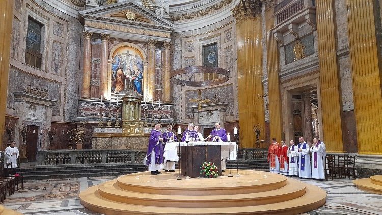 Šv. Mišios Jėzaus vardo bažnyčioje Romoje 2024 m. vasario 16 d. (© SAK)