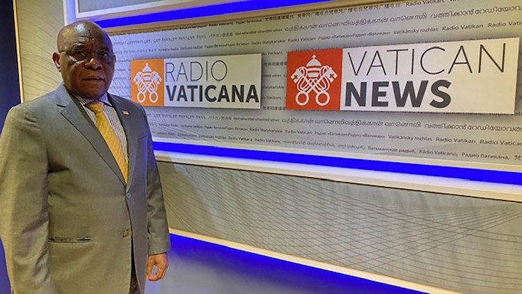Raúl Manuel Domingos, Embaixador de Moçambique junto da Santa Sé
