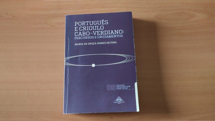 A capa do livro de Maria Graça Gomes de Pina