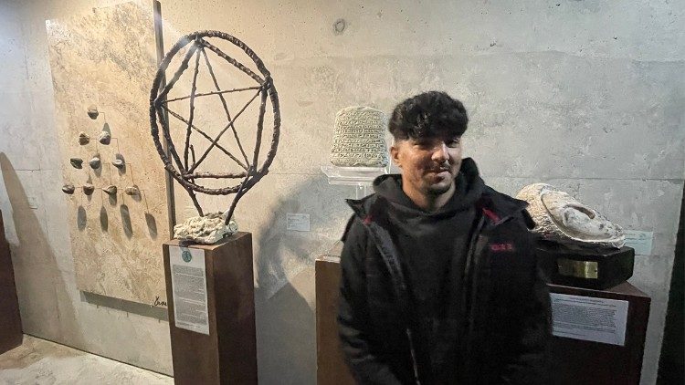 Haroon Mohammadi, 24 anni, sopravvissuto al naufragio