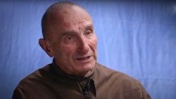 Un'immagine di don Giovanni Nicolini, il prete dei poveri