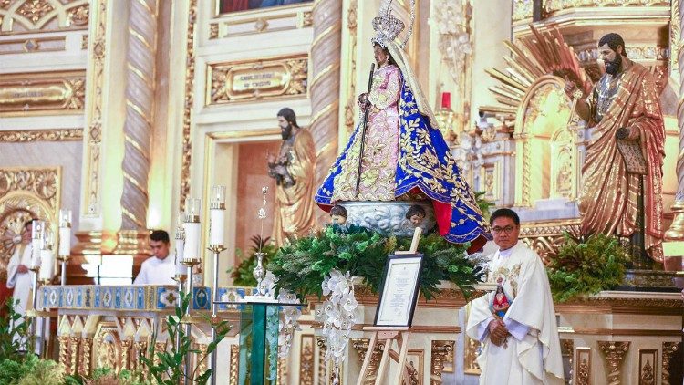 Đền thánh Đức Mẹ Hòa Bình và Thượng lộ Bình an ở Antipolo, Philippine