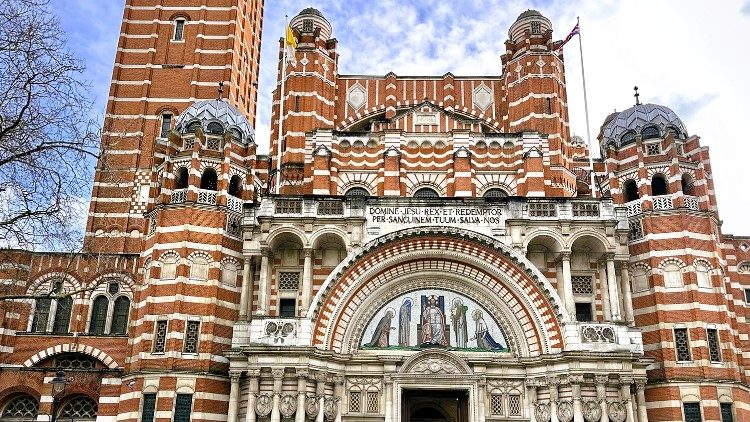 Nhà thờ chính tòa Công giáo Westminster tại London