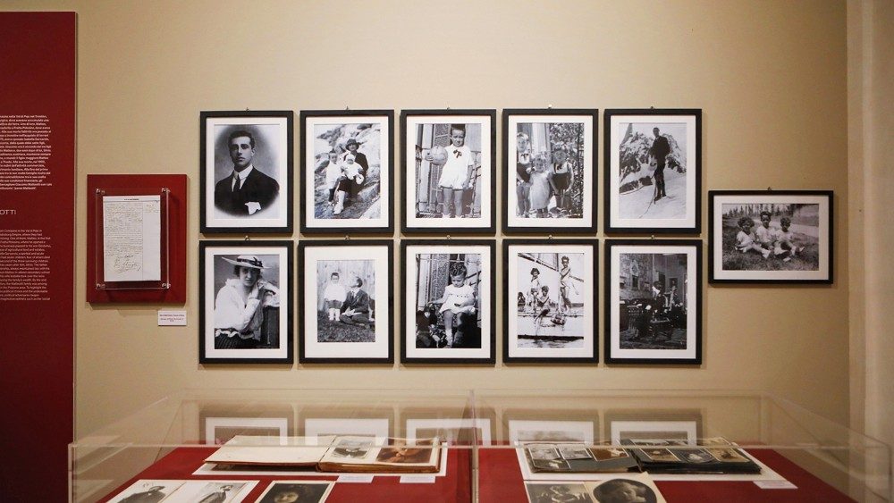 Allestimento della mostra "Giacomo Matteotti. Vita e morte di un padre della democrazia”