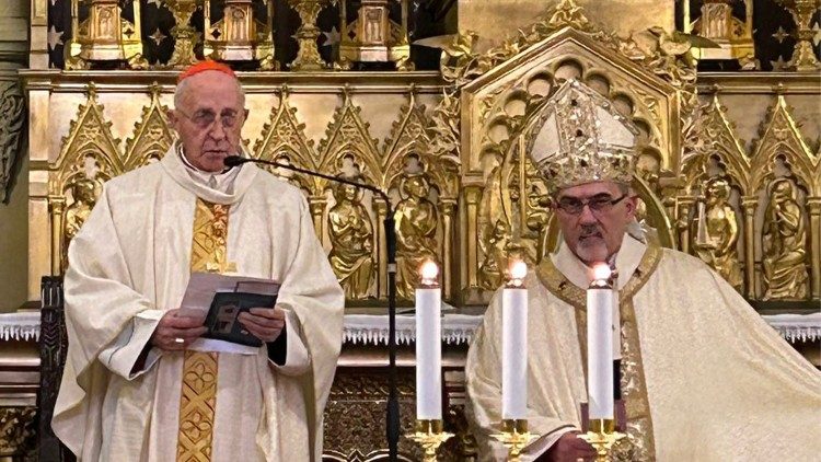 Cardeal Filoni durante a Missa presidida peloa patriarca Pizzaballa em Jerusalém