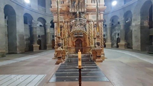 K&euml;tu Jezusi vdiq e u ringjall: pse Varri i Shenjt&euml; &euml;sht&euml; kaq i r&euml;nd&euml;sish&euml;m? 