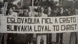 Slováci na Medzinárodnom eucharistickom kongrese v Barcelone v roku 1952 (Z archívu prof. Hrabovec)