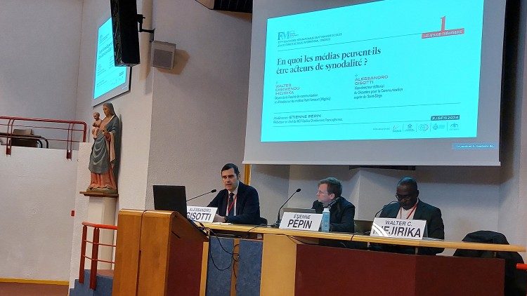 Alessandro Gisotti, vicedirettore editoriale del Dicastero per la Comunicazione, nel suo intervento a Lourdes nel panel: “Come i media cattolici possono essere attori di una Chiesa Sinodale”