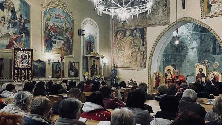 La iglesia durante una celebración