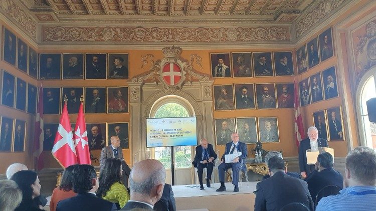 La conferencia celebrada ayer en Roma sobre libertad religiosa