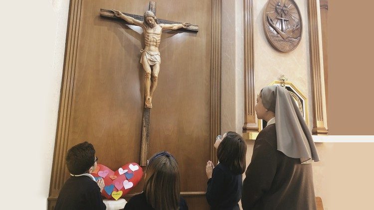 El apostolado en las escuelas