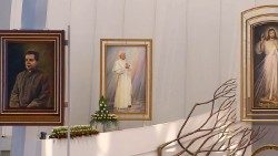 Béatification du père Michał Rapacz au sanctuaire de Łagiewniki à Cracovie, en Pologne, le 15 juin 2024. 