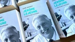 Le professeur Jérôme Lejeune, à l'origine de la Fondation qui a organisé le congrès.