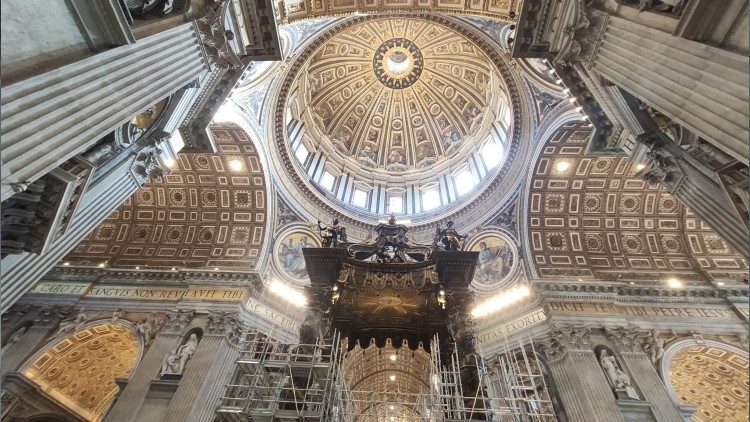 La cupola e il baldacchino in San Pietro