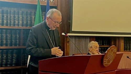 Parolin: La ausencia de Rusia en la Conferencia de Suiza es una limitación para la paz