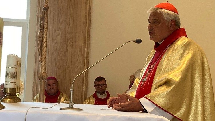 Papież Franciszek pytał, czy zaspokajamy potrzebu duchowe ubogich - m&oacute;wi kard. Krajewski