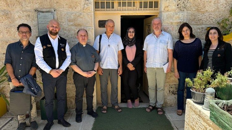 Alguns membros da delegação italiana na Terra Santa