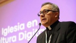 Mons. Lucio Ruiz