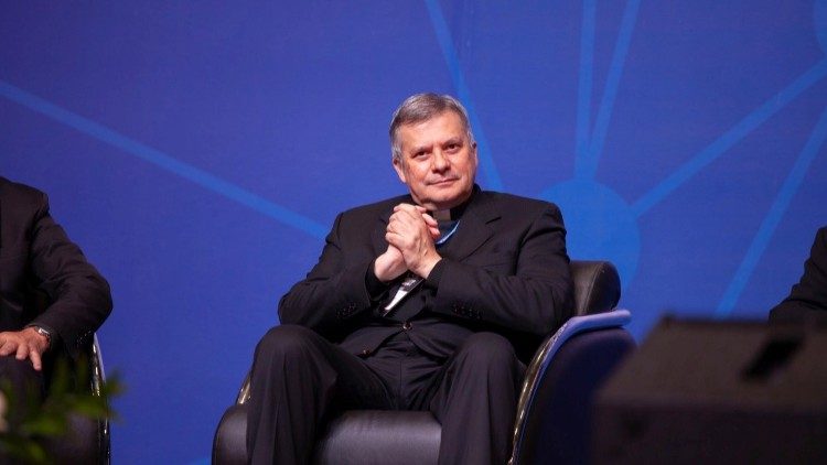 Mons Lucio Ruiz, no encontro da Pascom 2024 em Aparecida, Brasil (foto: Renan Dantas)