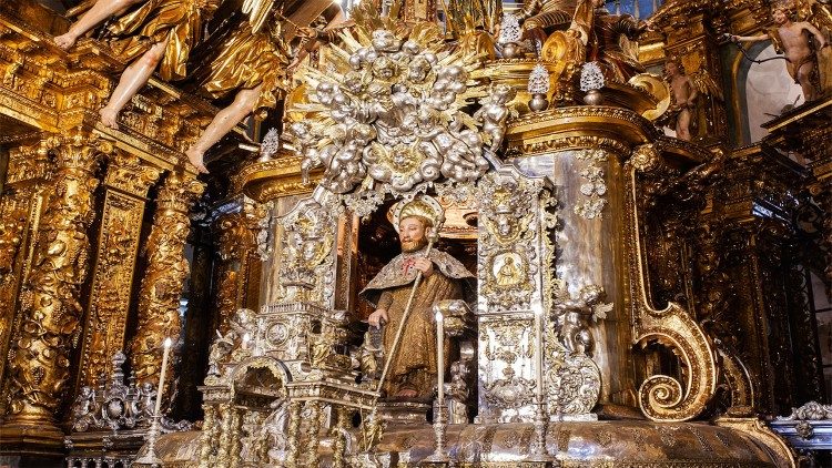 Arzobispo de Santiago de Compostela: "Que aquí renazca de nuevo la esperanza". (@Catedral de Santiago de Compostela)