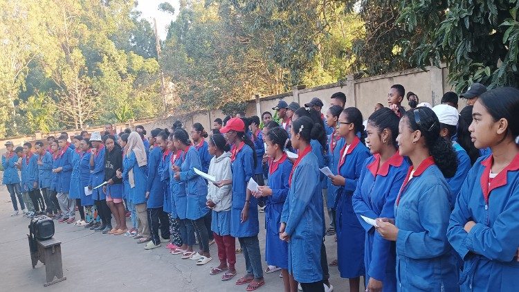 Workshop con gli studenti di una scuola