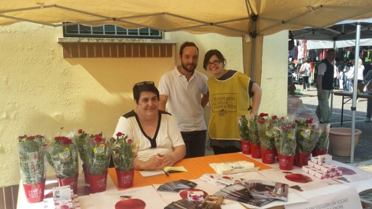 Un banchetto delle Rose di Santa Rita, foto d'archivio