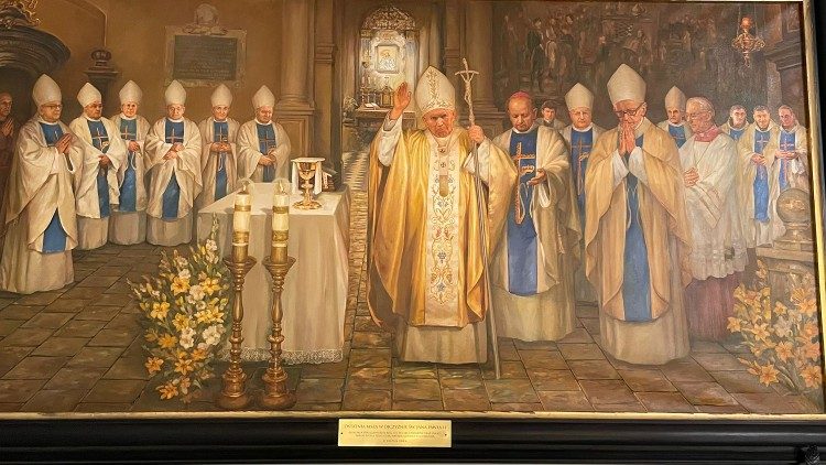 Pielgrzymi i turyści, którzy odwiedzają Sanktuarium Kalwaryjskie niemal na każdym kroku napotykają na ślady obecności Jana Pawła II (Małgorzata Rokoszewska)