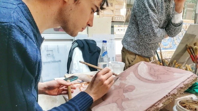 Una giornata nella scuola di affresco ai Musei Vaticani