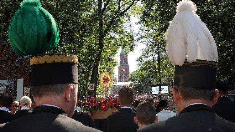 Pielgrzymka do Piekar Śląskich (Biuro Prasowe Arch. Katowickiej)