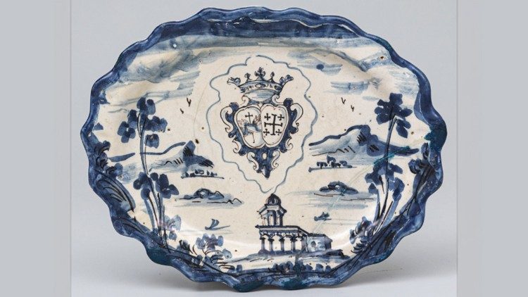 Alzata Officina savonese Seconda metà del XVIII sec. 21,6 x 16,8 cm Maiolica Terra Sancta Museum, Gerusalemme