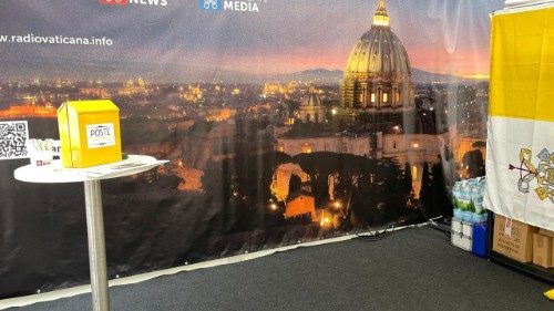 Radio Vatikan beim Katholikentag: Sonderstempel und Vatikan-Münzen