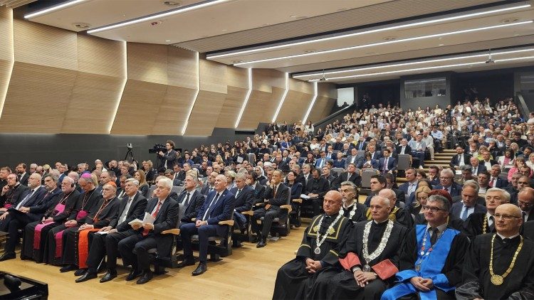 زغرب تستضيف لقاء اتحادات الجامعات الكاثوليكية