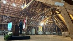 Cérémonie d’inauguration de la charpente restaurée de l'école Zahrat El-Ihsan à Beyrouth, le 5 mars.