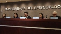 Conferencia de prensa de los organizadores del Diálogo Nacional por la Paz en México 