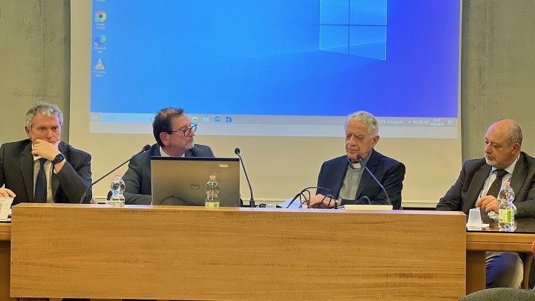 Un momento della presentazione del libro