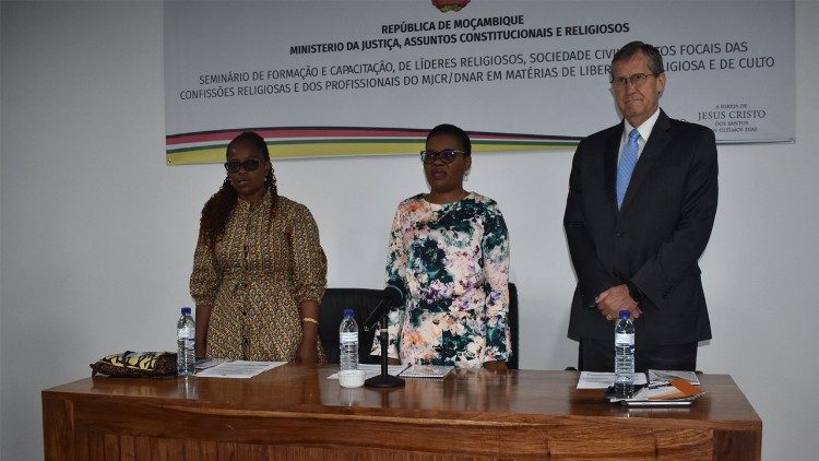 Seminário, em Maputo, organizado pelo Ministério da Justiça, Assuntos Constitucionais e Religiosos