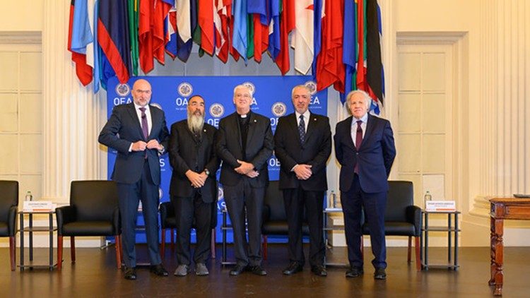 Acto de designación de los nuevos embajadores de Buena Voluntad para el diálogo y la paz  de la OEA