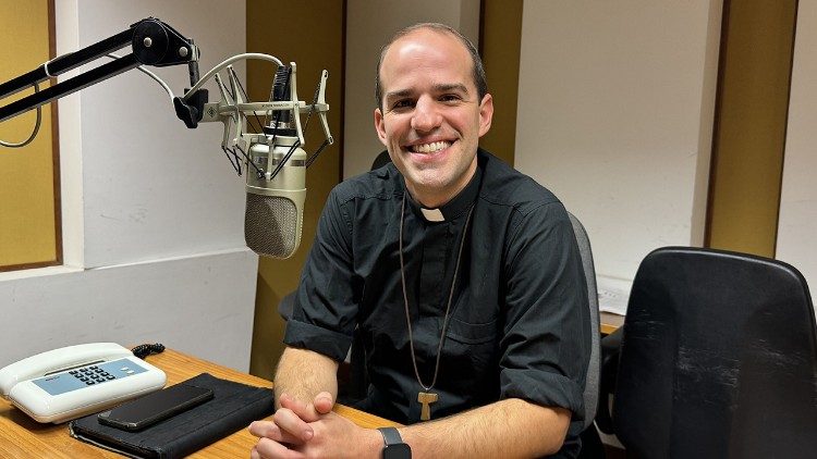 Diácono Victor Hernández, membro da Comunidade Católica Shalom 