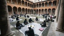 La merenda allestita nel "Cortile dei Frati" del complesso Santo Spirito in Sassia