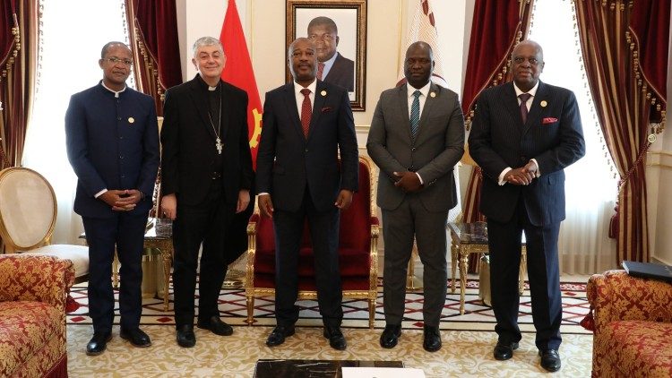 Dom Giovanni Gaspari despede-se de Angola, onde foi Núncio Apostólico nos últimos três anos e meio