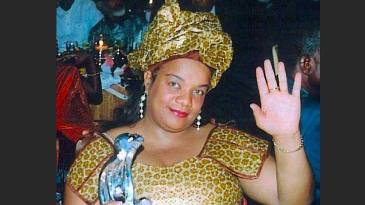 T&eacute; Macedo com um dos seus galard&otilde;es