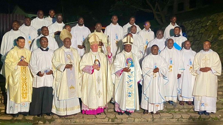 Celebrating the memory of Bishp Vieter