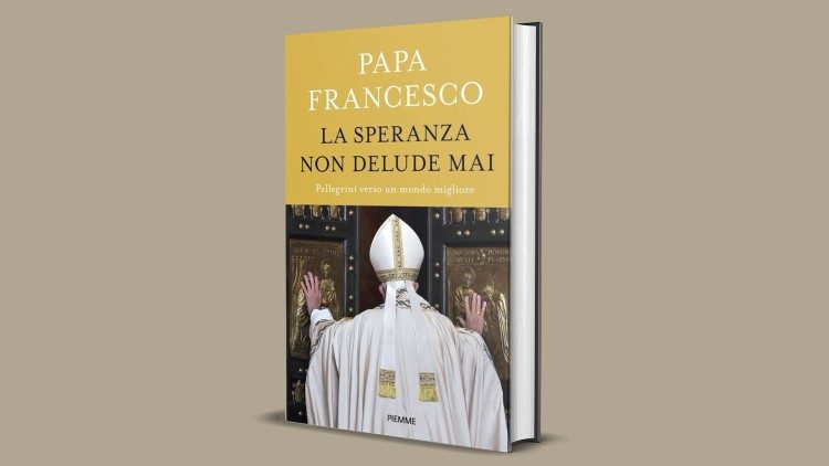 Couverture du livre du Pape François. 