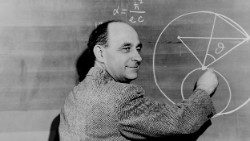 Lo scienziato italiano Enrico Fermi morto a Chicago il 28 novembre del 1954.