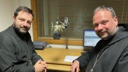 P. Nikodemus (rechts) mit dem orthodoxen Theologen Stefanos Athanasiou