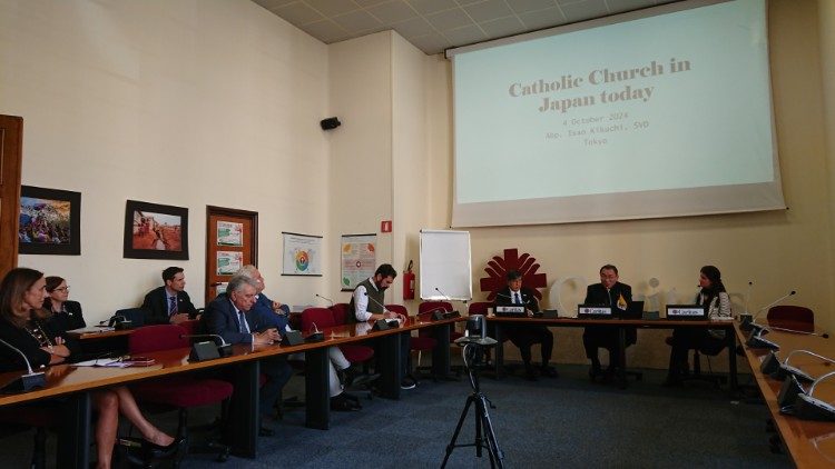 2023.10.04 Conferenza "Catholic  Church in Japan today"