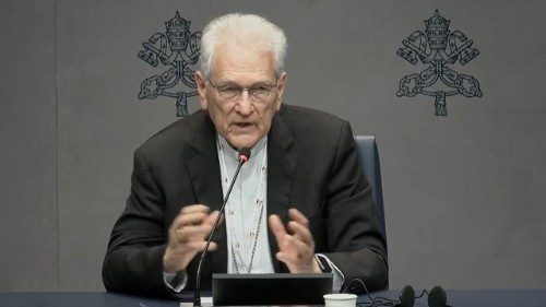 Synode: Gelebte Synodalit&auml;t, „Orte der Kirche“ und &Auml;mterfrage 