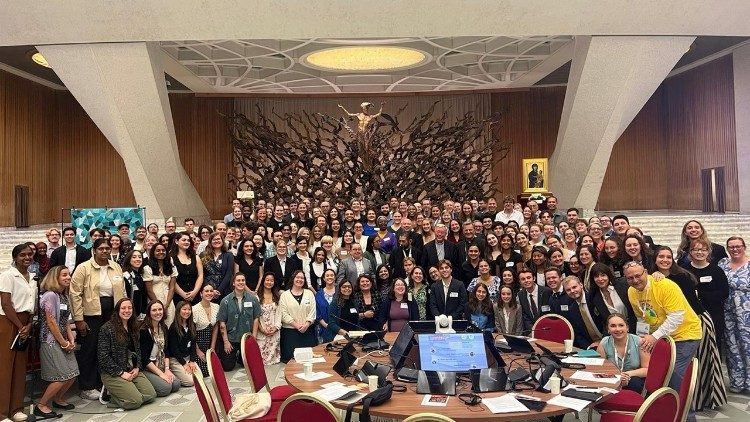 Jugend blickt auf die Weltsynode