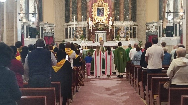 Msza św. w kościele na Fornaci