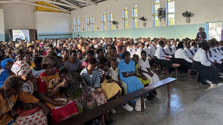 African Parishes where the Pontifical Missions Societies is active